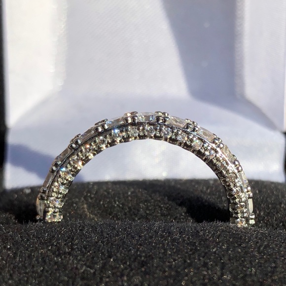 STERLING SILVER WEDDING BAND - Picture 4 of 8